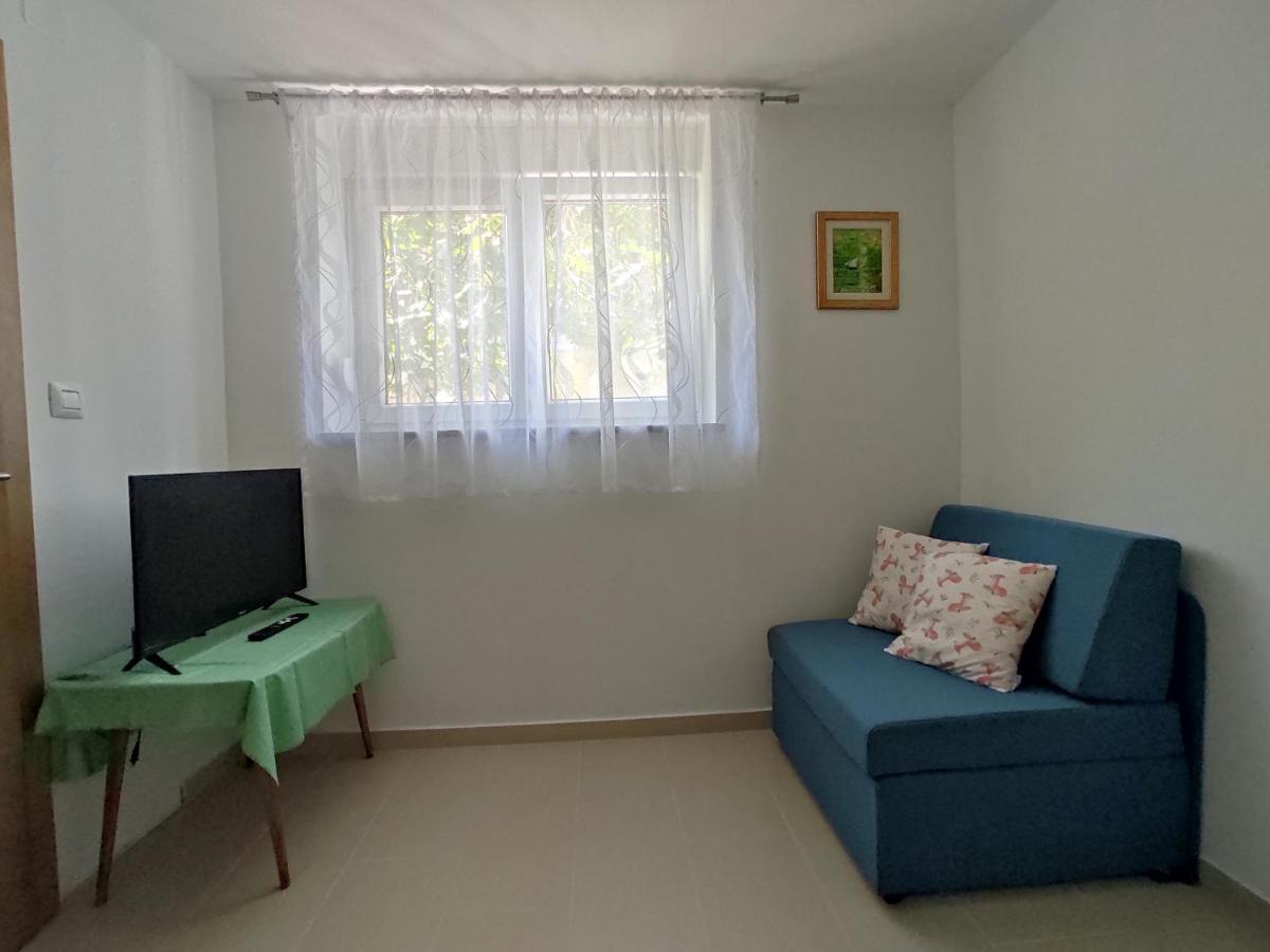 Apartment Deeranaei Kraljevica Exterior foto