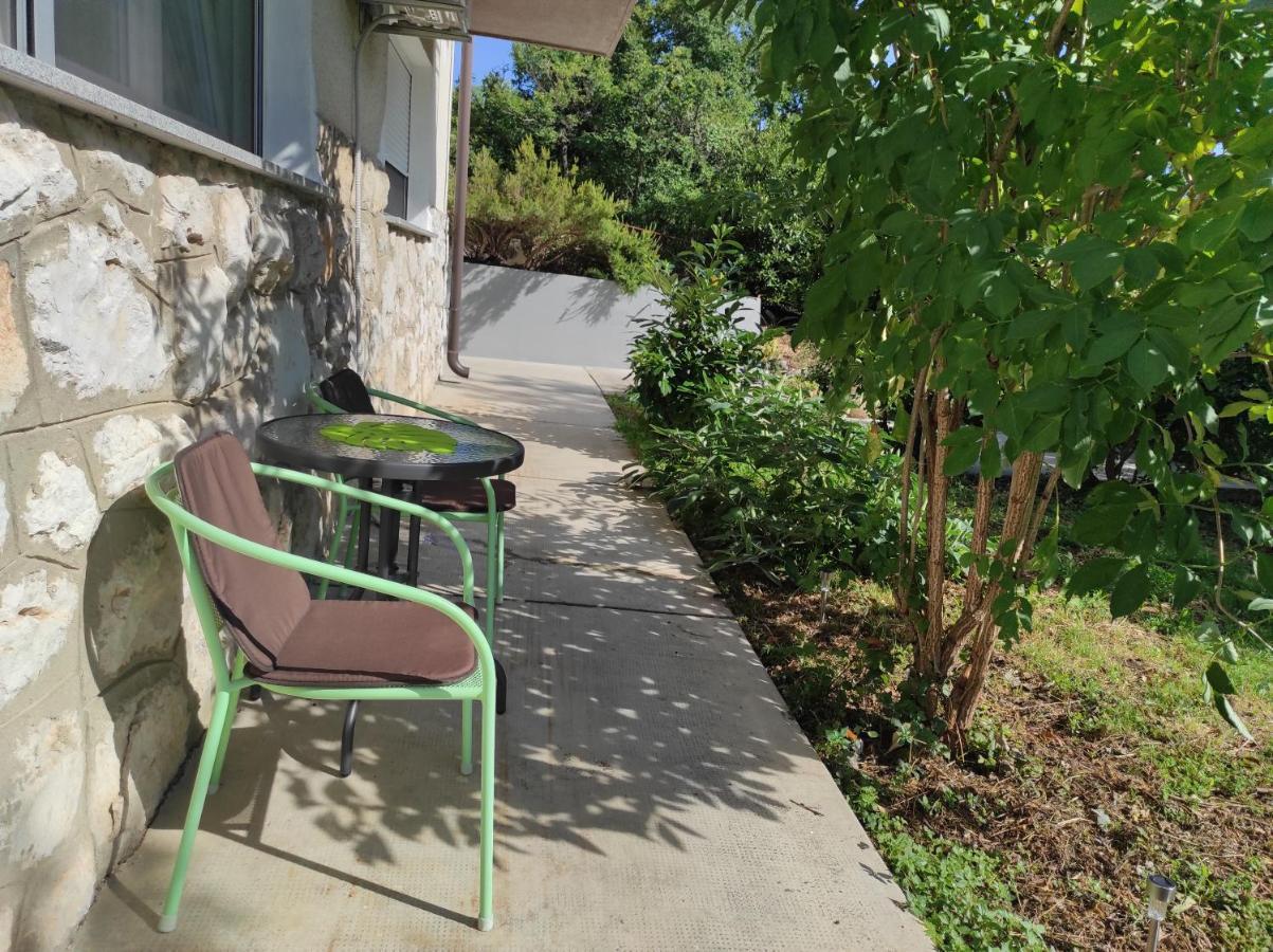 Apartment Deeranaei Kraljevica Exterior foto
